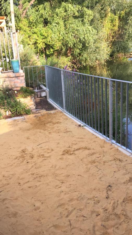 Familienfreundliche Ferienwohnung Am See Sömmerda Exteriér fotografie